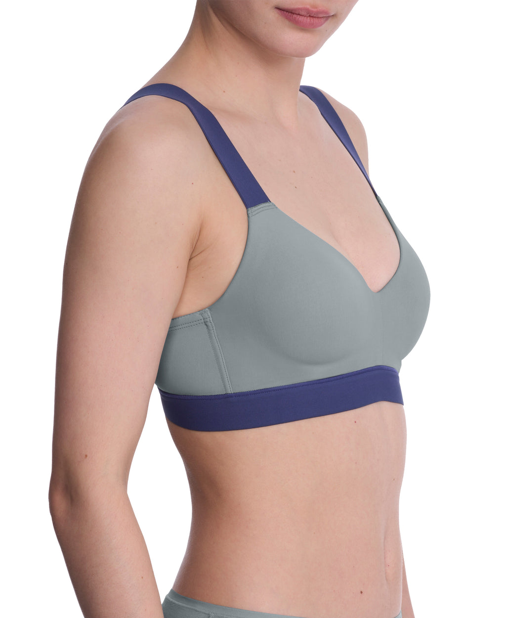 Dynamic Anywhere Underwire Sports Bra